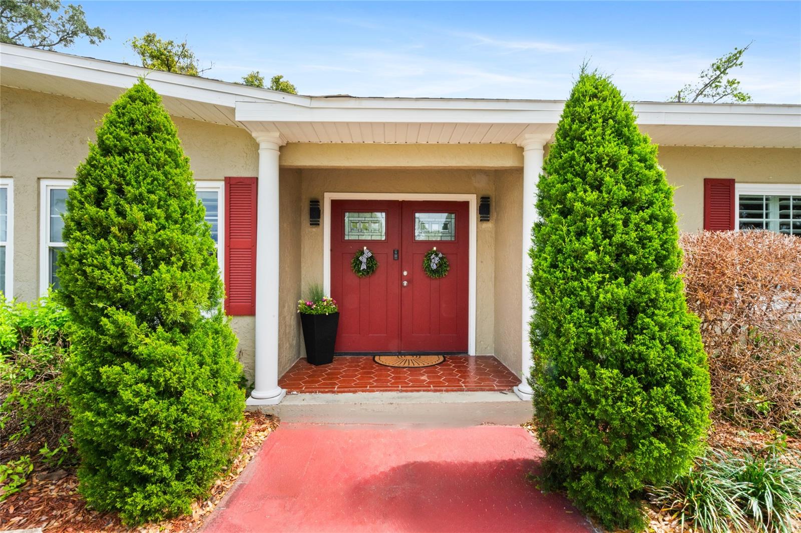 Image 2 of 42 For 305 Palm Springs Drive