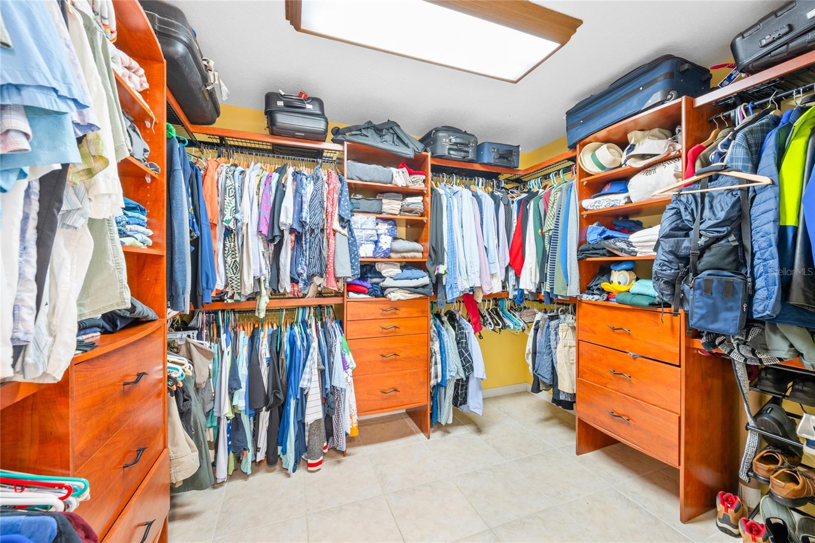 Image 22 of 42 For 305 Palm Springs Drive