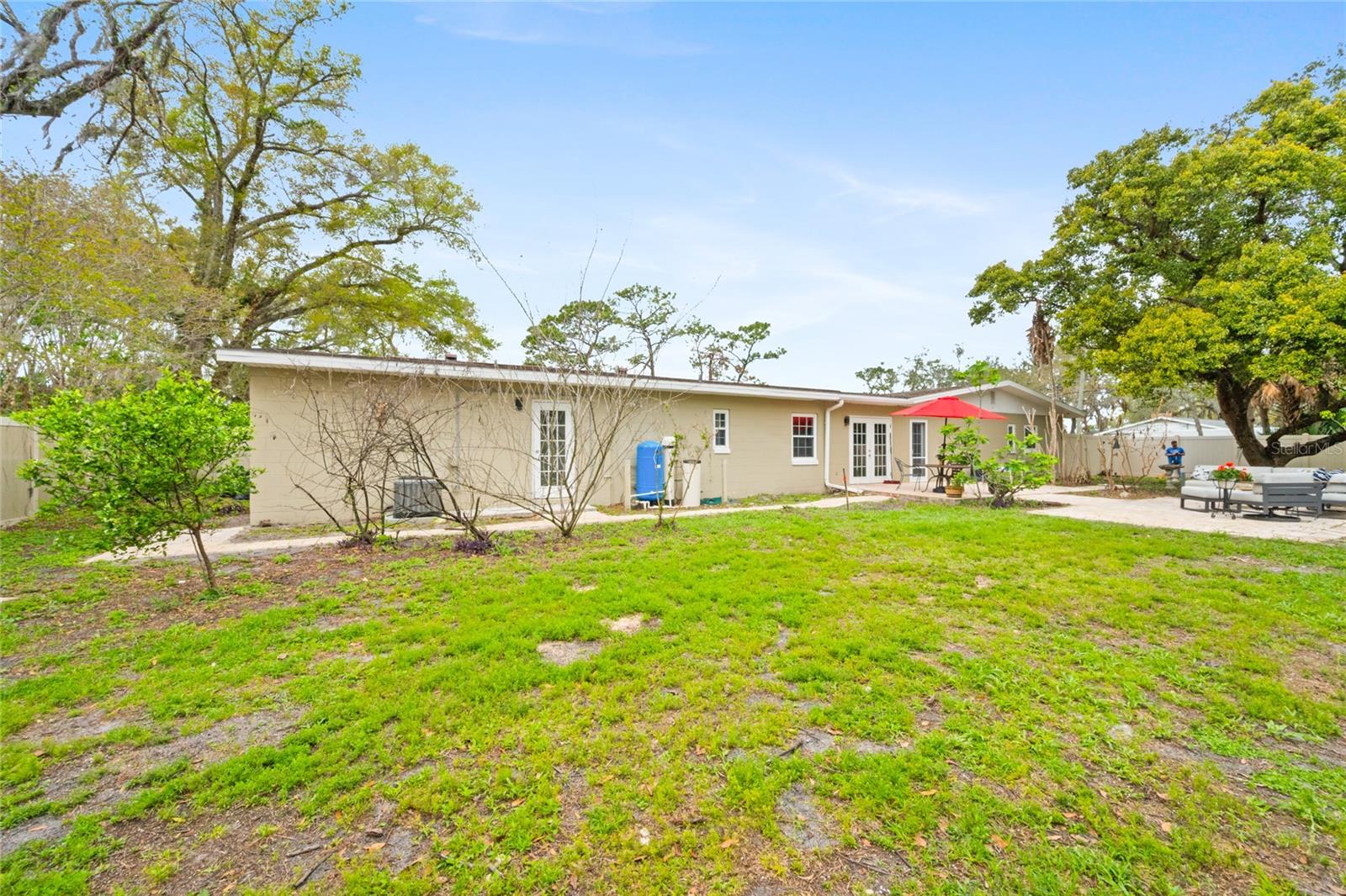 Image 35 of 42 For 305 Palm Springs Drive