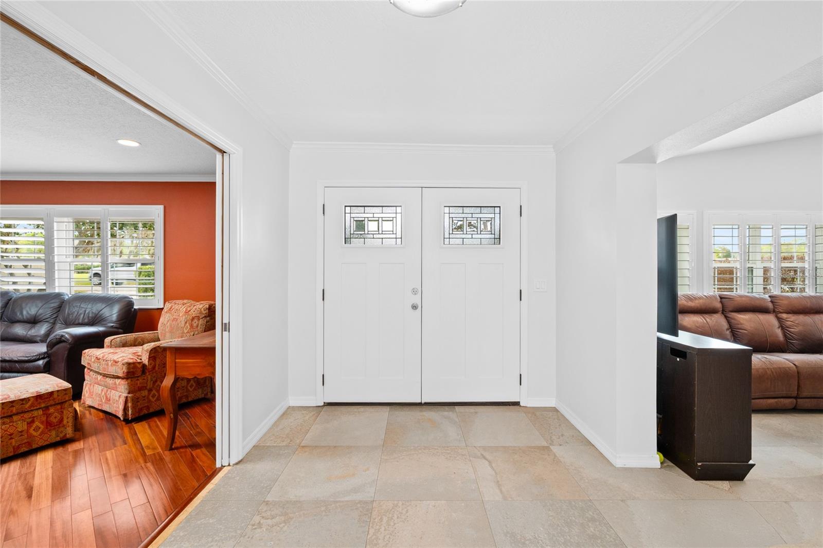 Image 4 of 42 For 305 Palm Springs Drive