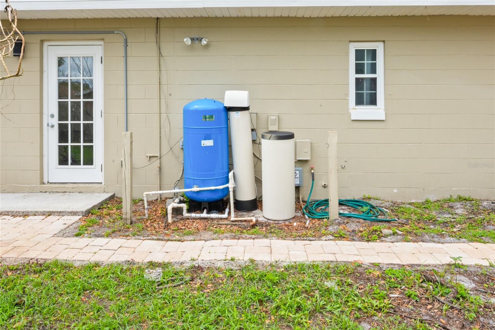 Image 41 of 42 For 305 Palm Springs Drive