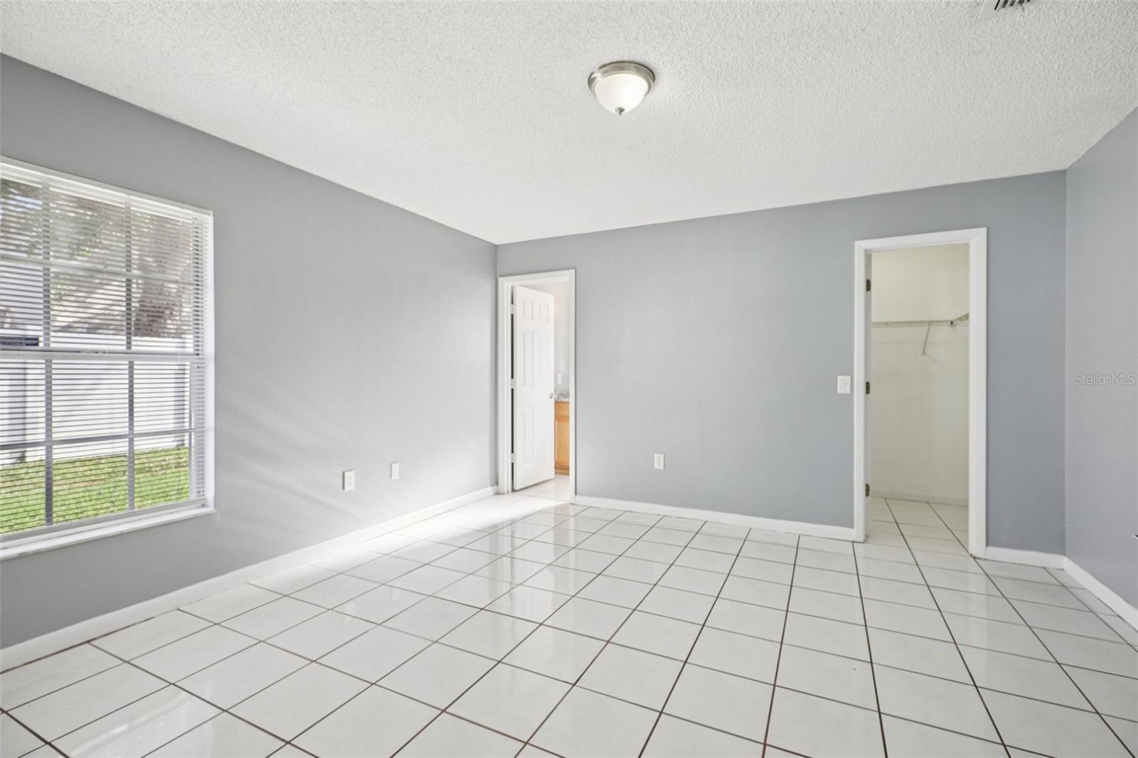 Image 11 of 55 For 734 Bittern Lane A And B