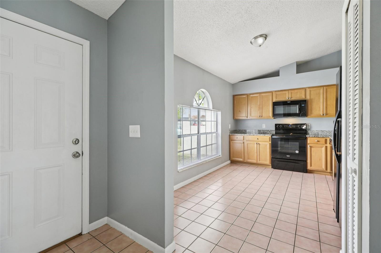 Image 12 of 55 For 734 Bittern Lane A And B