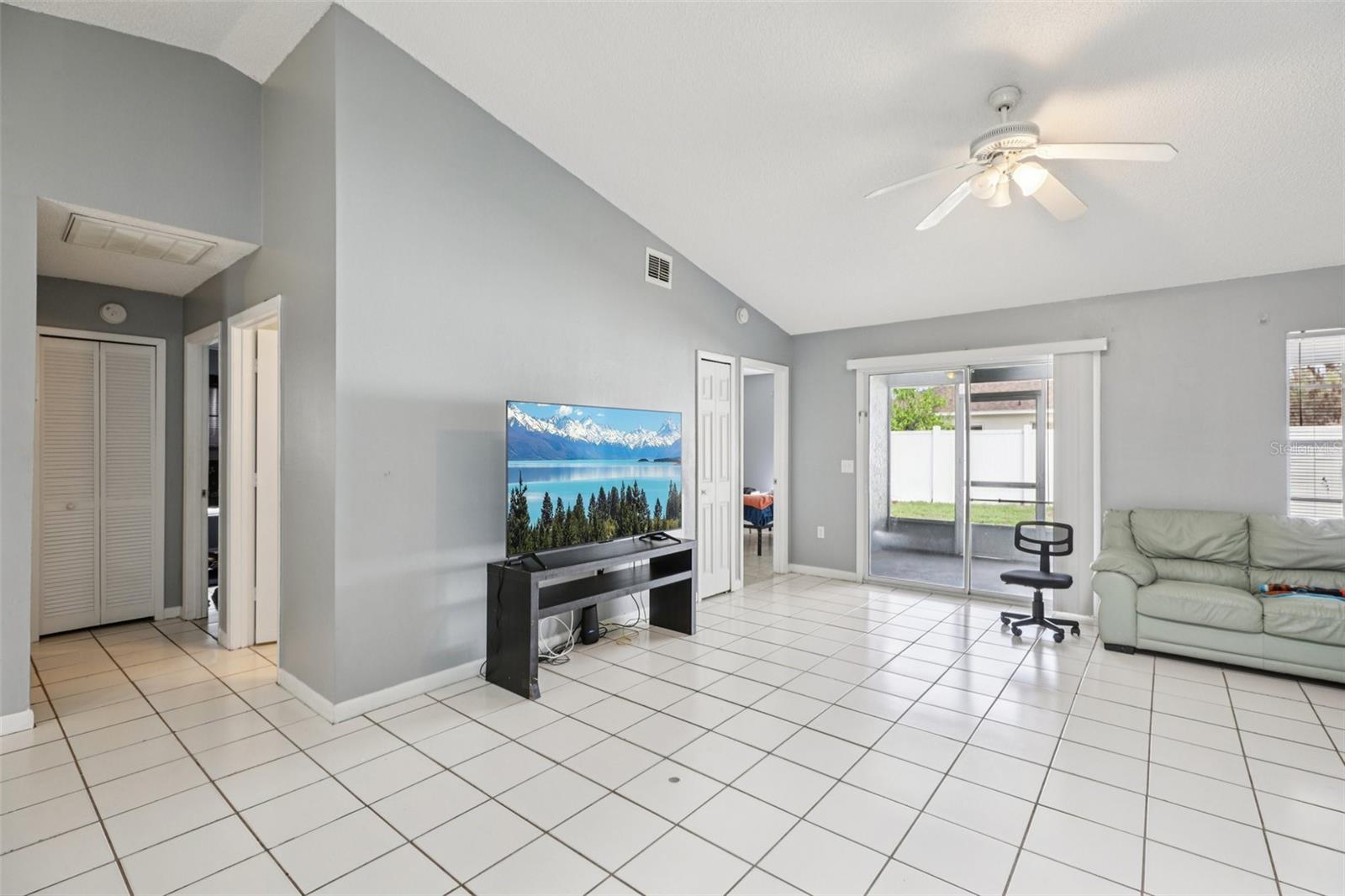 Image 41 of 55 For 734 Bittern Lane A And B