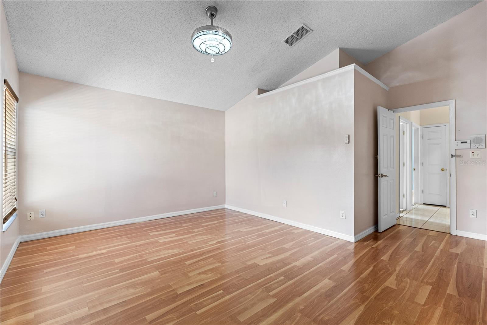 Image 15 of 24 For 1533 Stanbury Drive