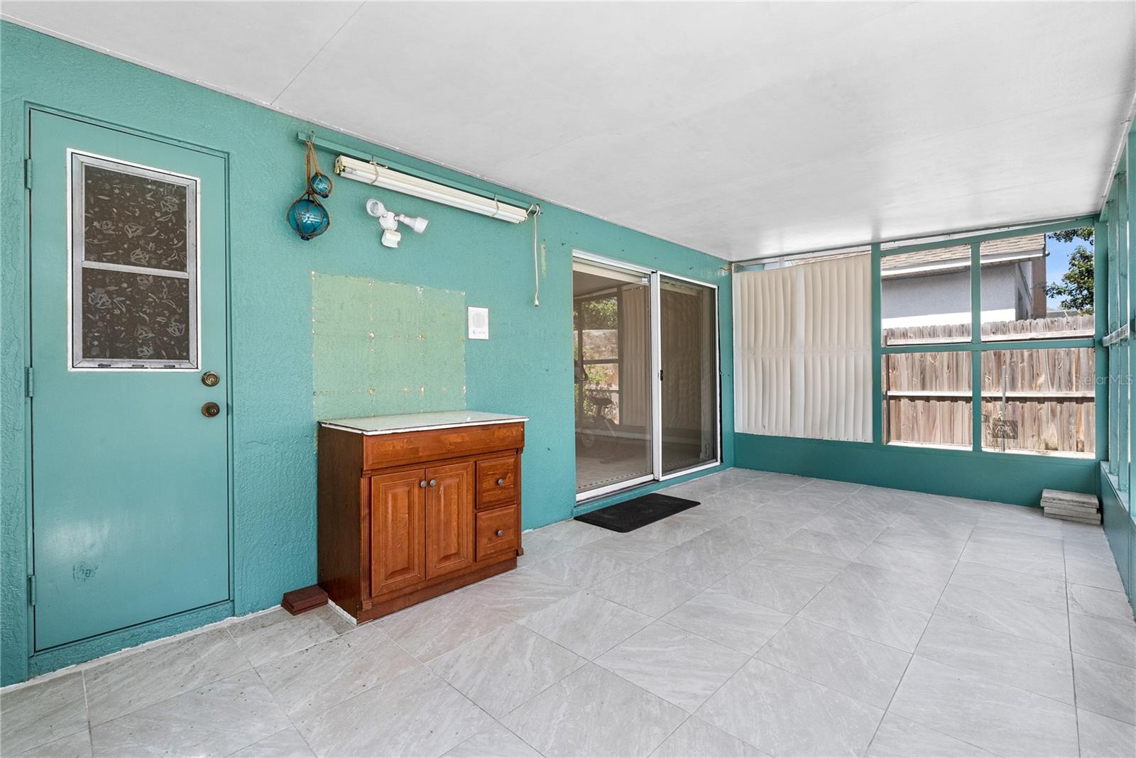 Image 16 of 24 For 1533 Stanbury Drive