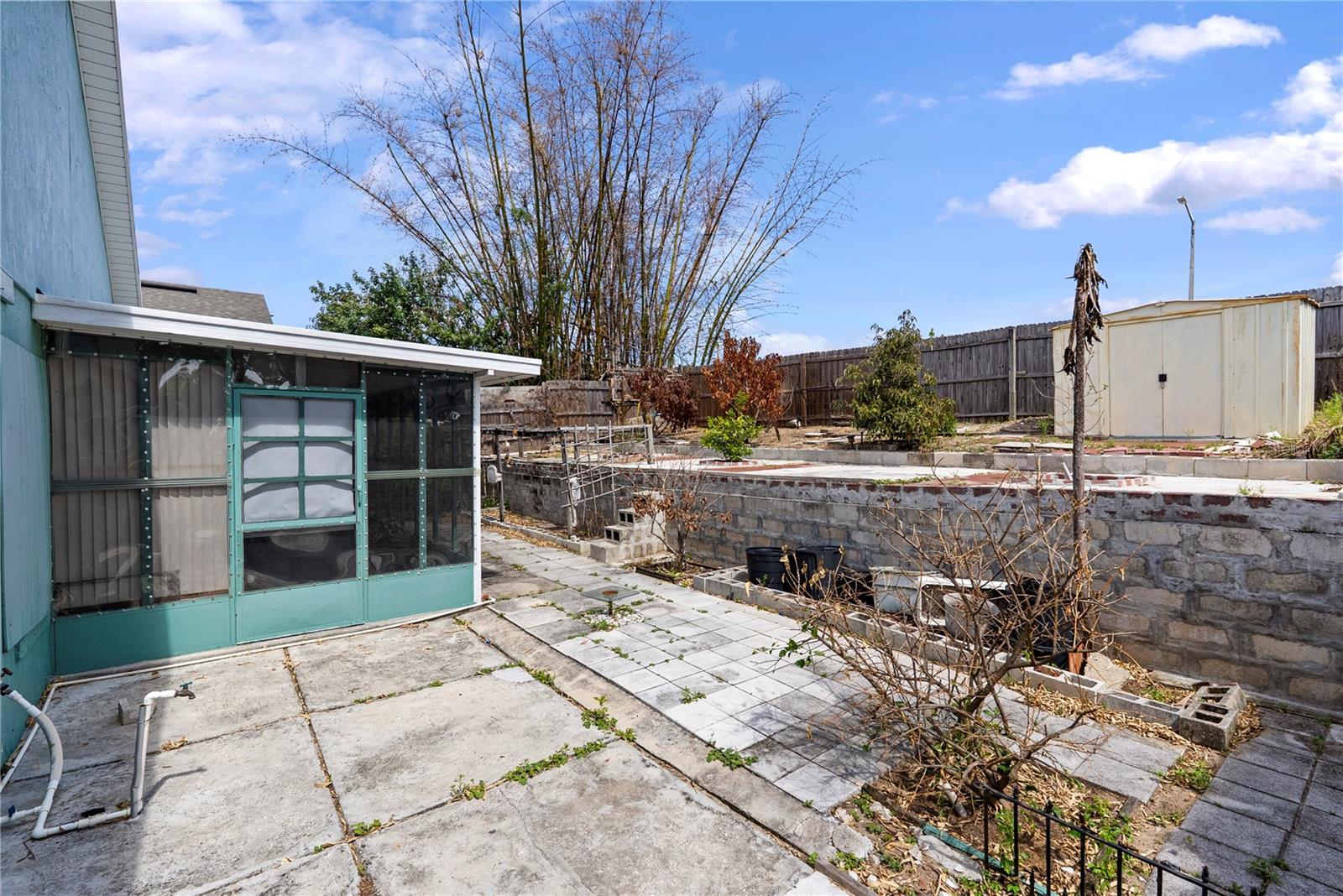 Image 17 of 24 For 1533 Stanbury Drive