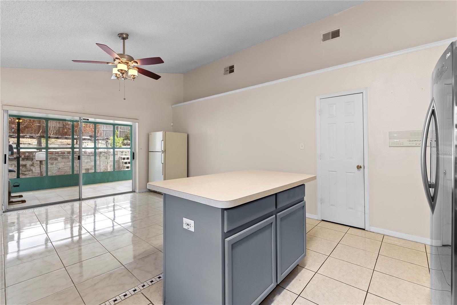 Image 8 of 24 For 1533 Stanbury Drive