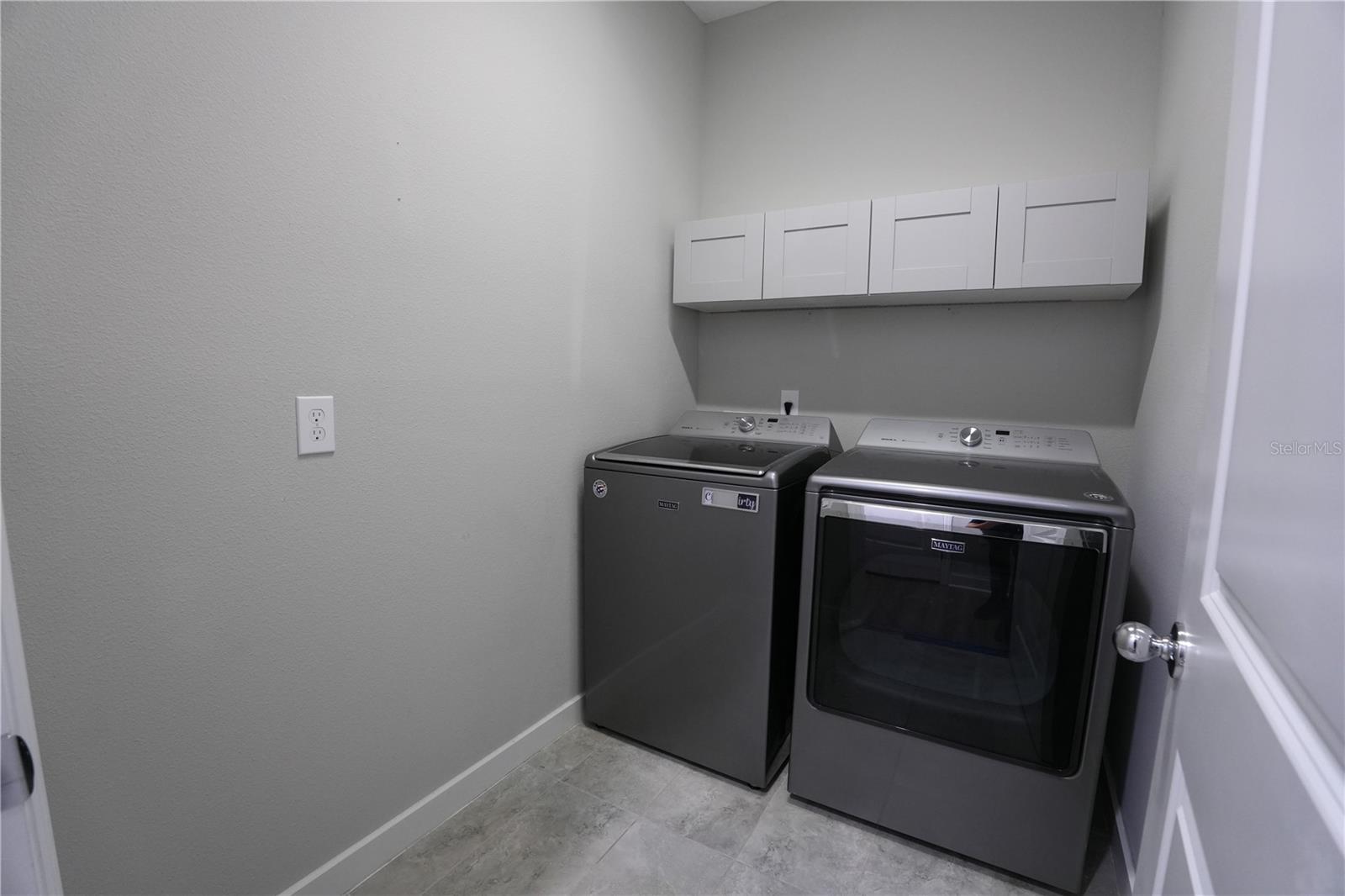 Image 19 of 25 For 2004 Grant Avenue