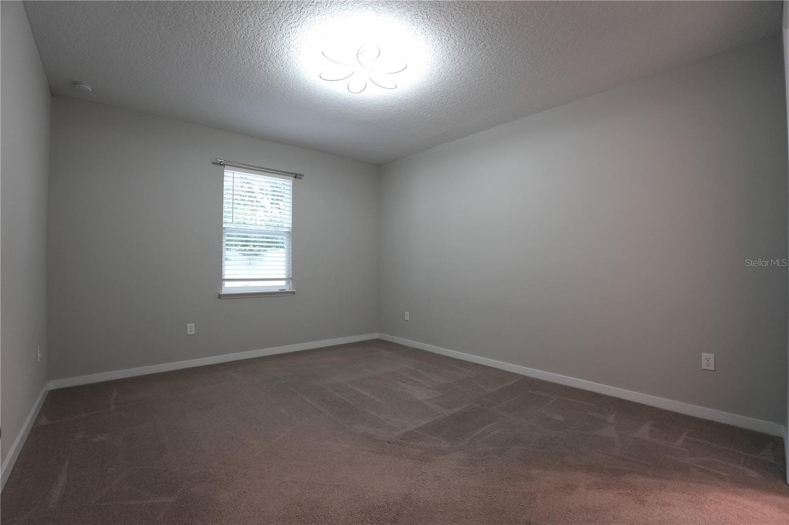 Image 9 of 25 For 2004 Grant Avenue