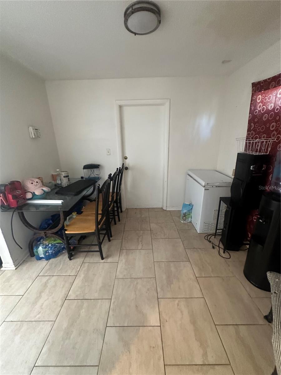 Image 9 of 17 For 4203 Clarinda Street