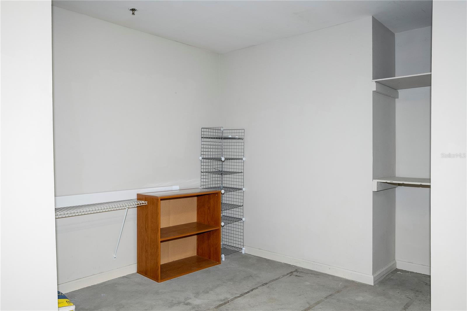 Image 31 of 86 For 12102 Poppy Field Lane 107