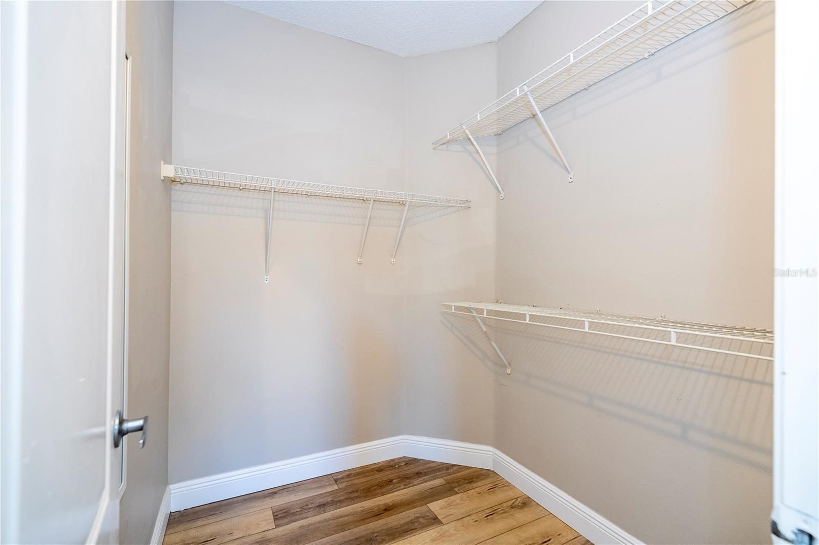 Image 59 of 86 For 12102 Poppy Field Lane 107