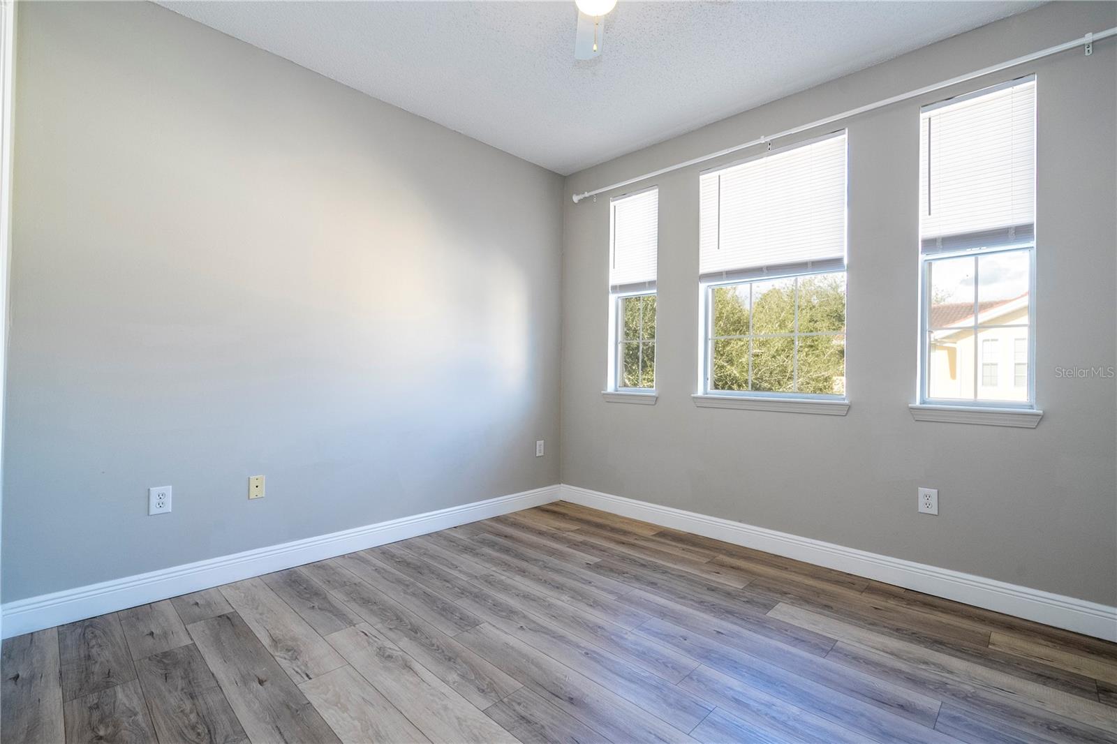 Image 81 of 86 For 12102 Poppy Field Lane 107