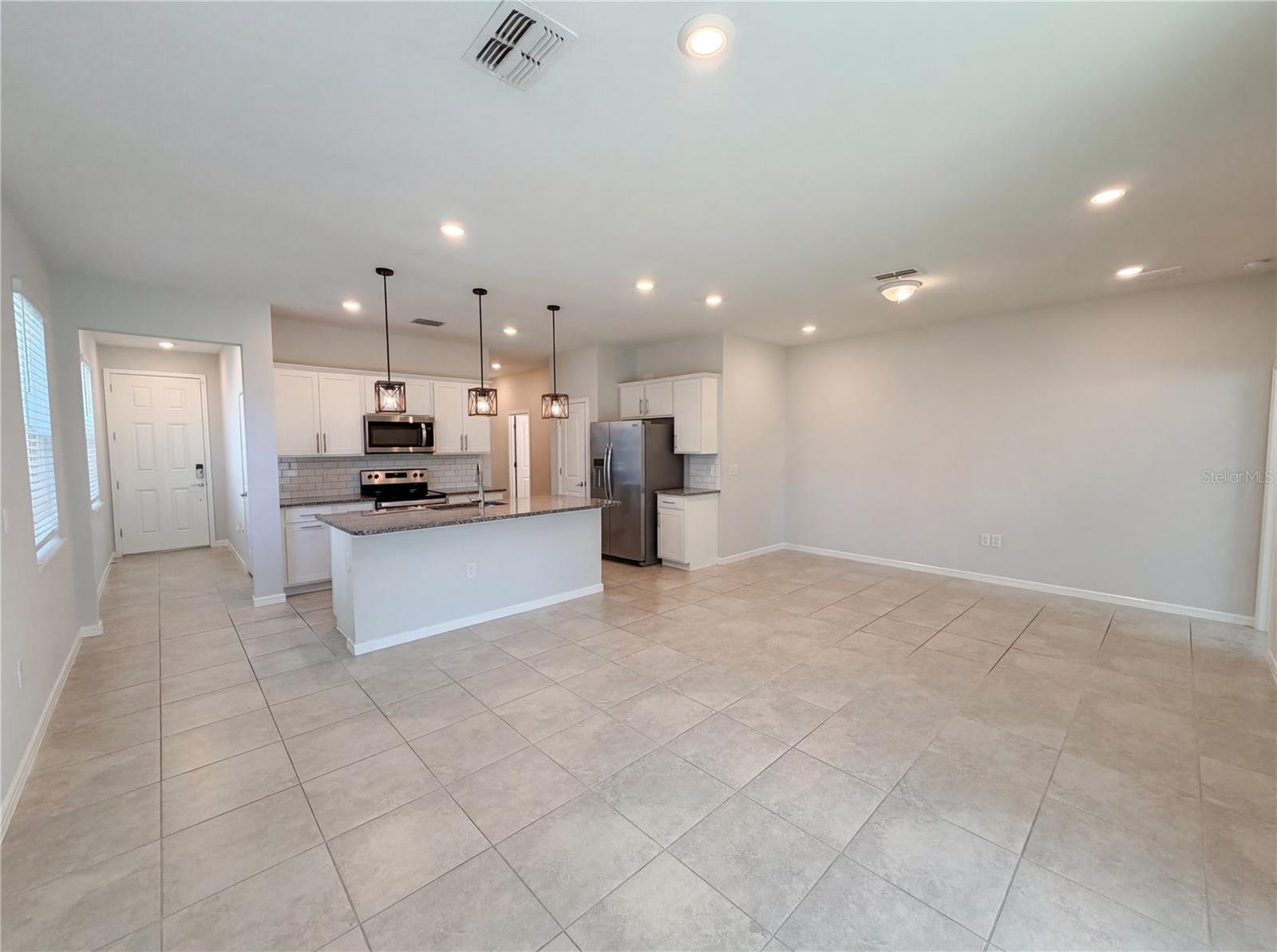 Image 13 of 35 For 20416 Monza Loop