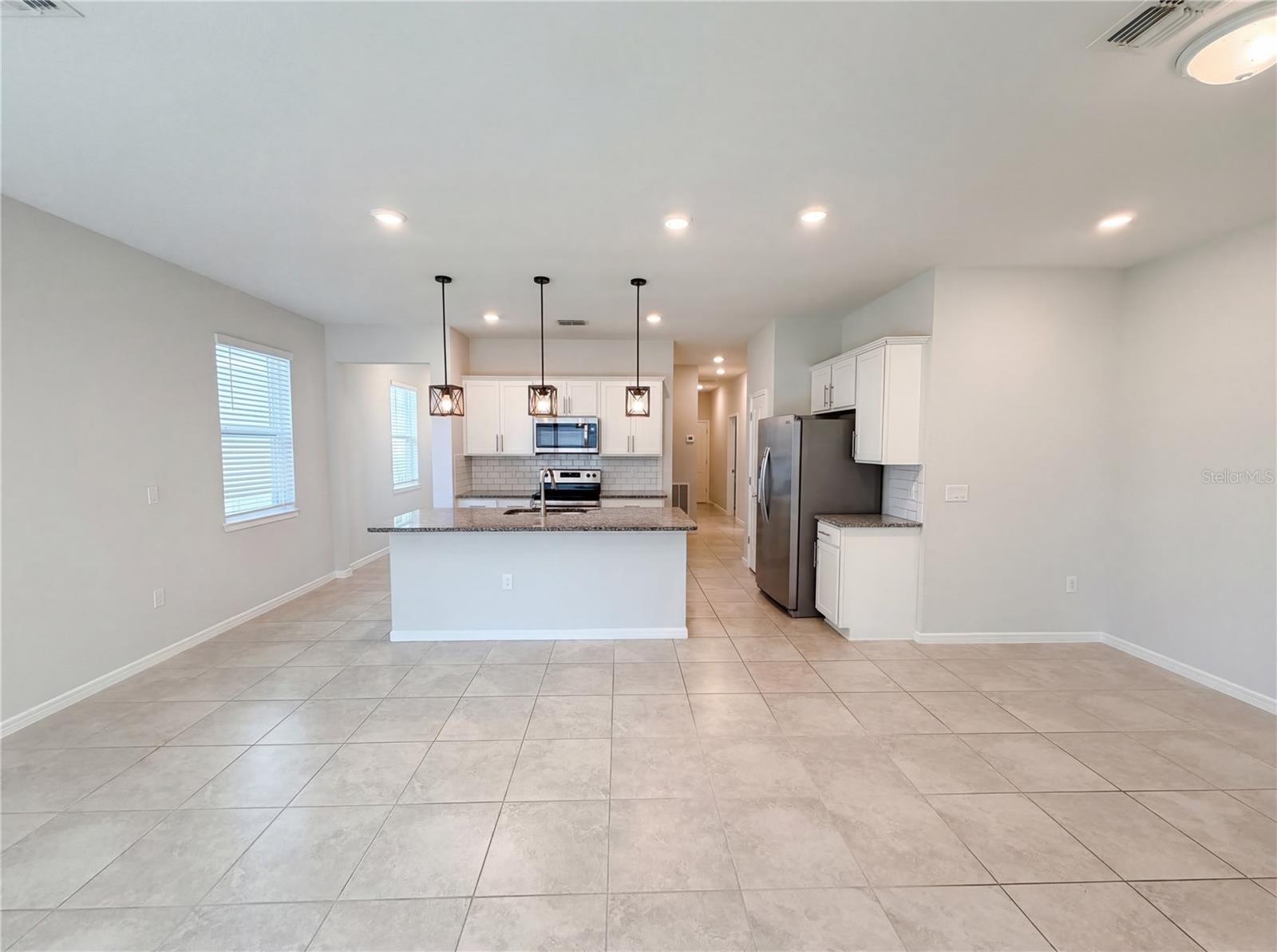 Image 14 of 35 For 20416 Monza Loop