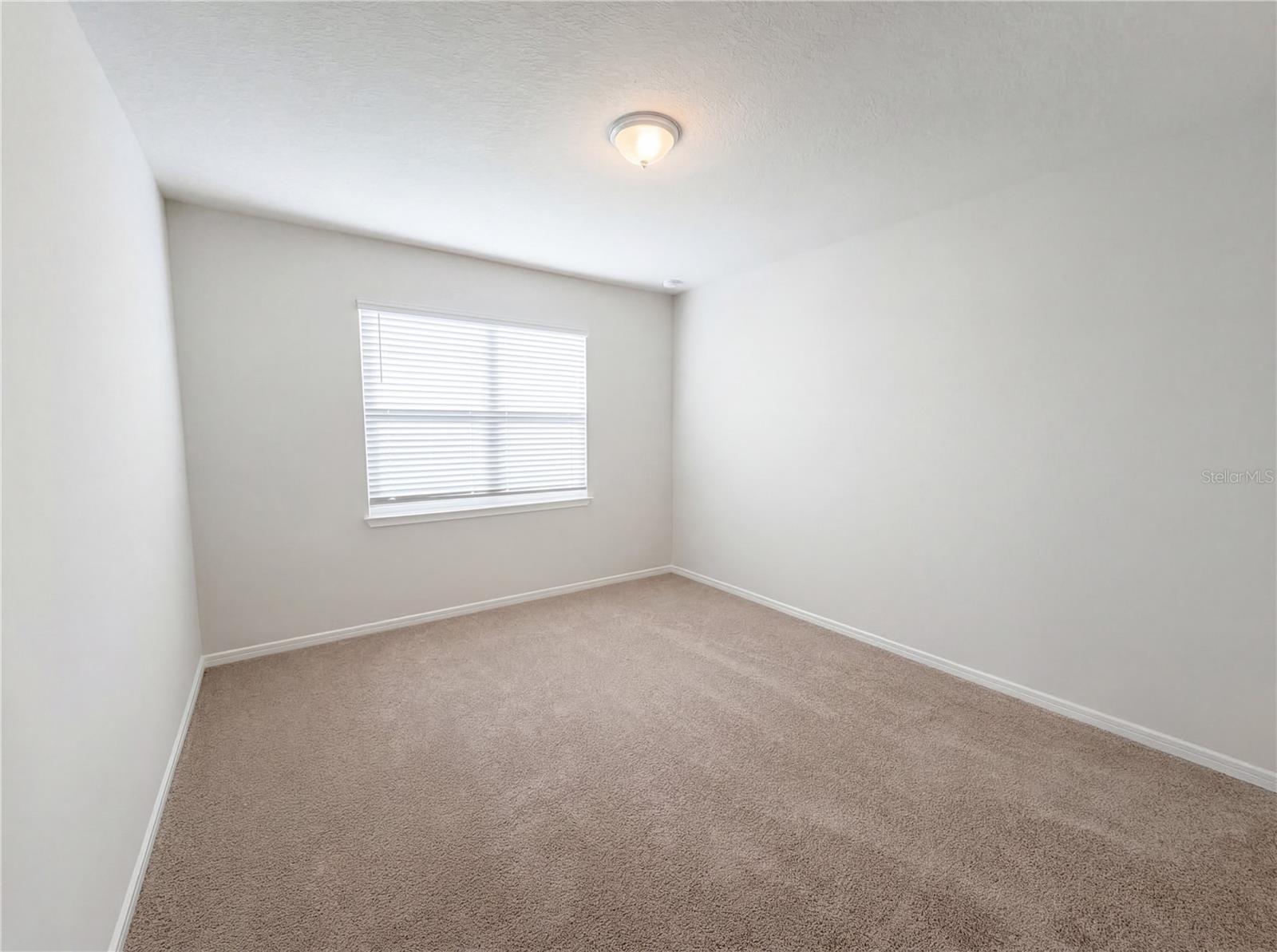 Image 16 of 35 For 20416 Monza Loop