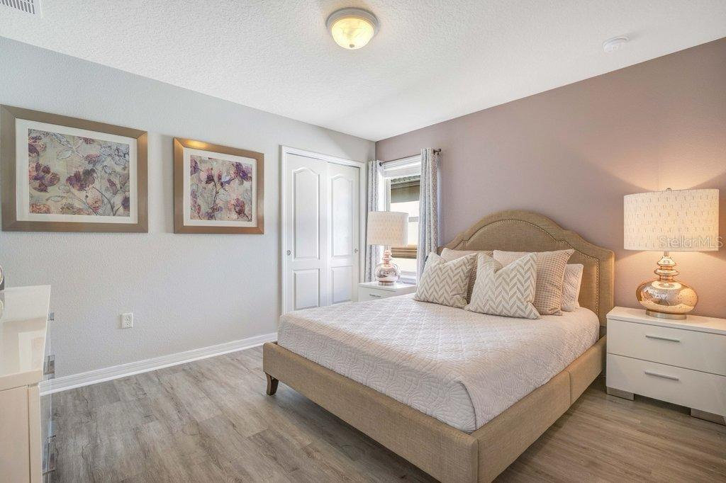 Image 23 of 37 For 8901 Rhodes Street