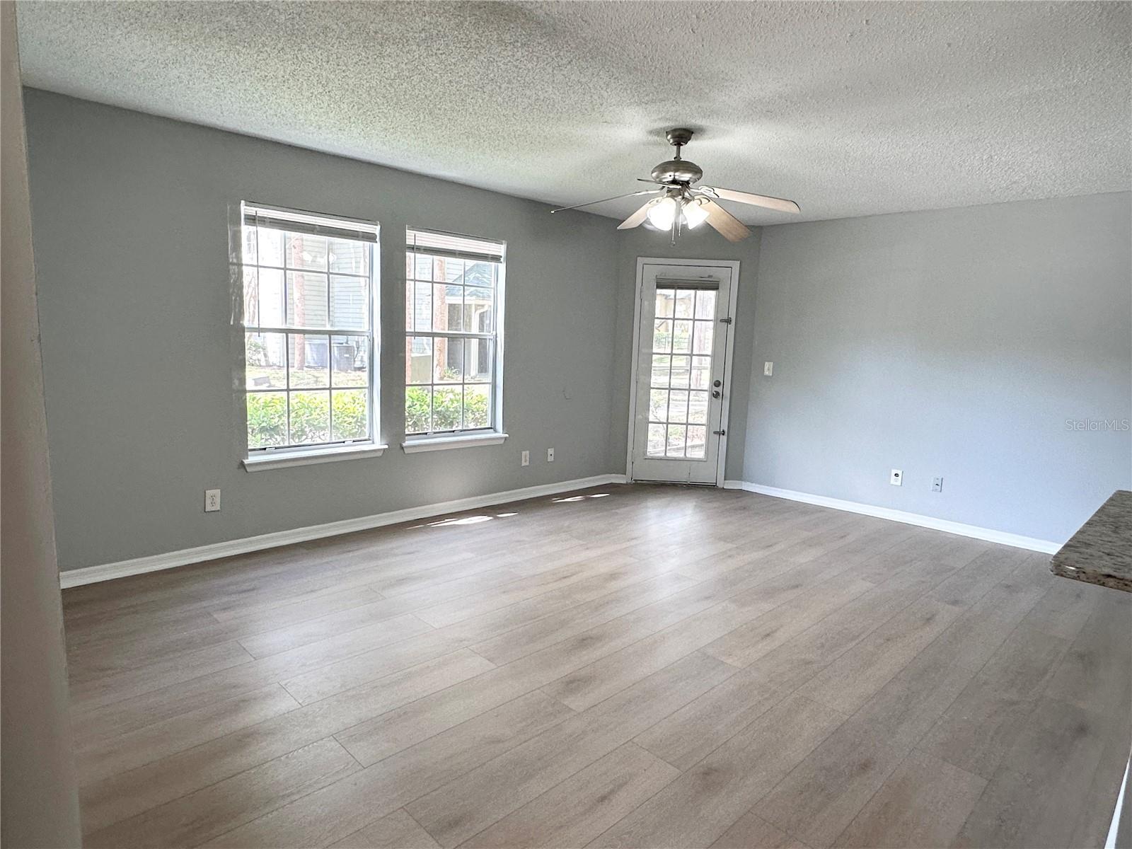 Image 5 of 16 For 6064 Westgate Drive 101