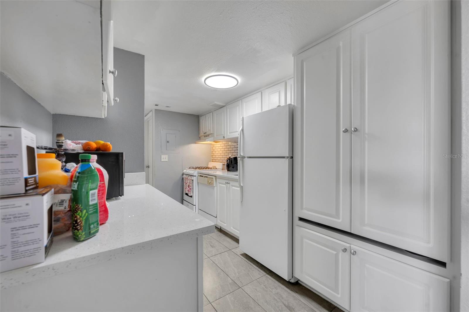 Image 13 of 35 For 145 Oyster Bay Circle 240