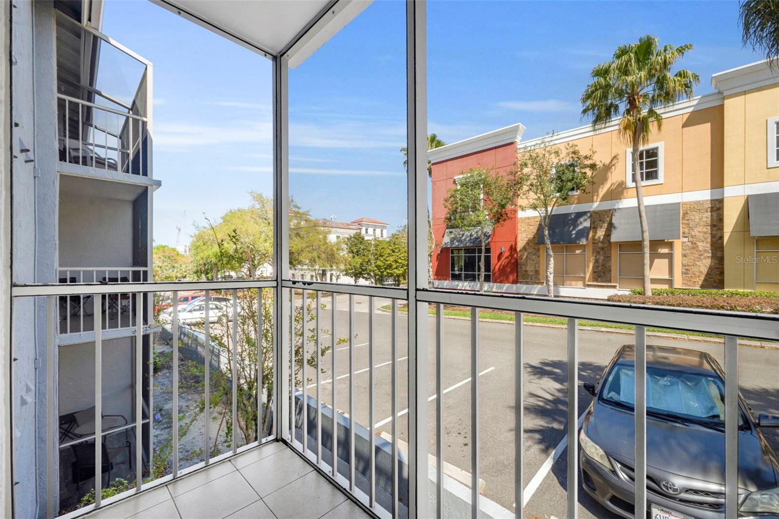 Image 18 of 35 For 145 Oyster Bay Circle 240