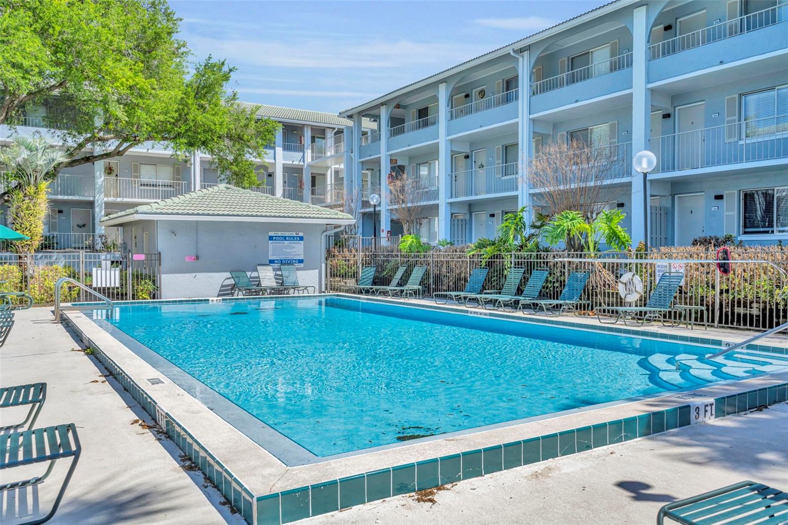 Image 21 of 35 For 145 Oyster Bay Circle 240