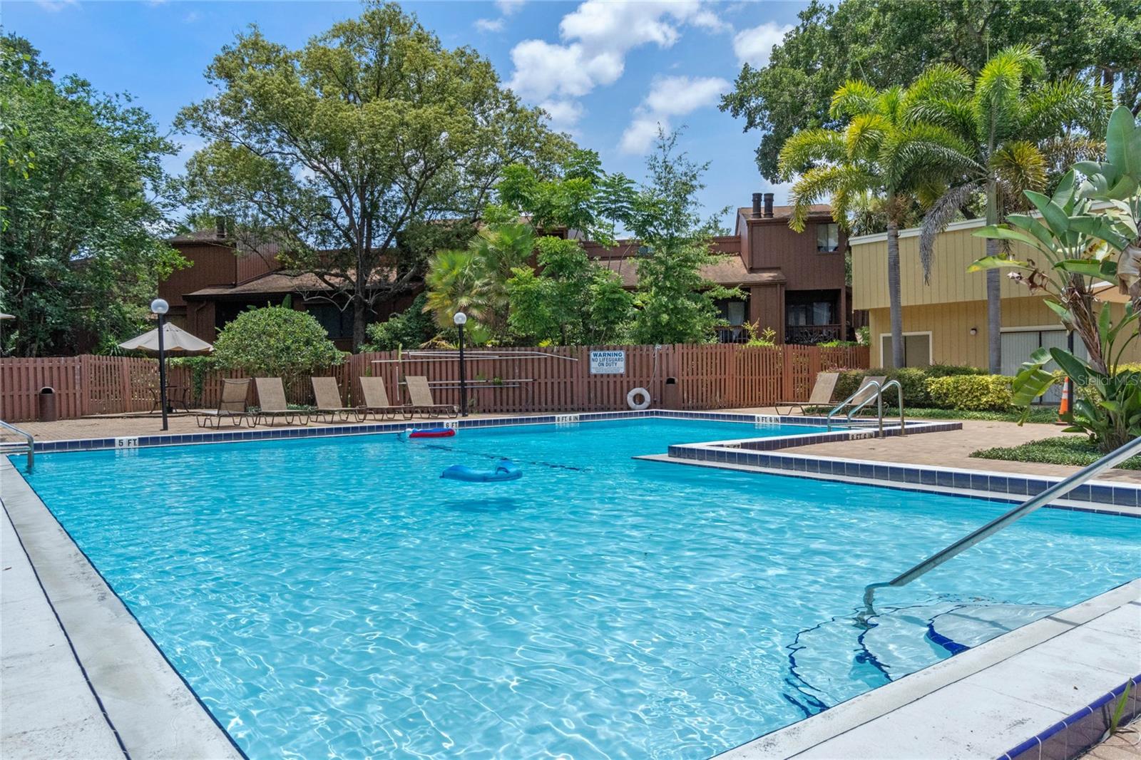 Image 17 of 28 For 1056 Michigan Street 1056a