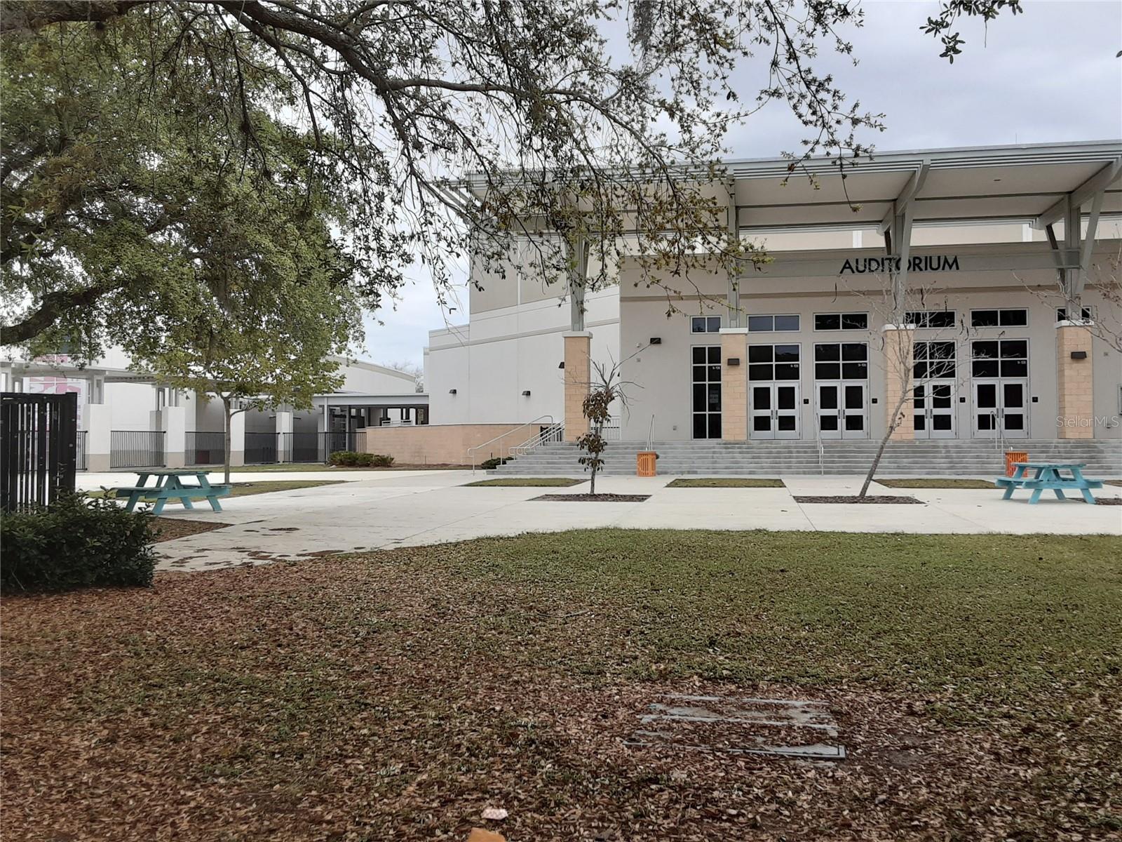 Image 25 of 28 For 1056 Michigan Street 1056a