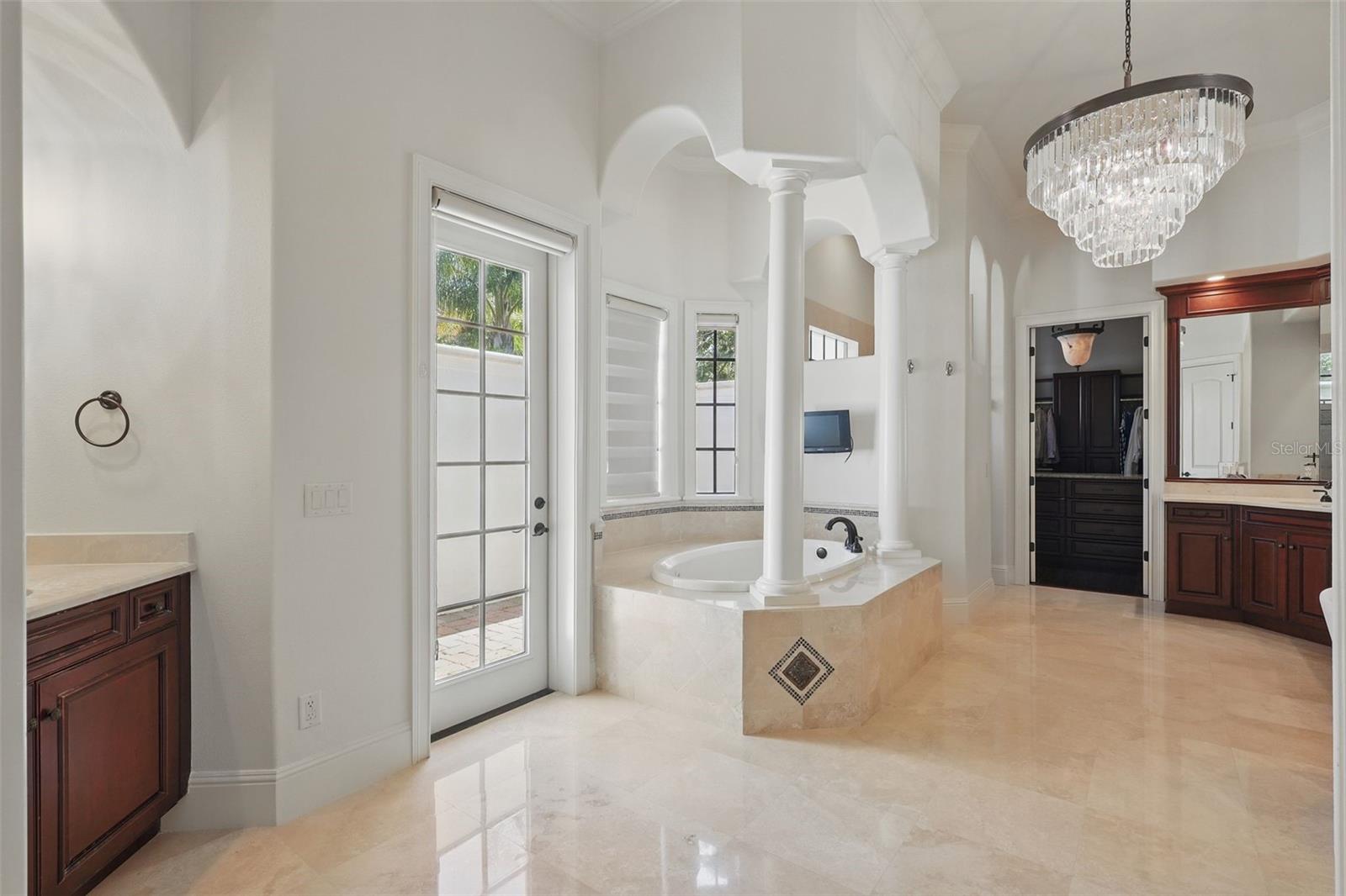 Image 2 of 10 For 11051 Coniston Way