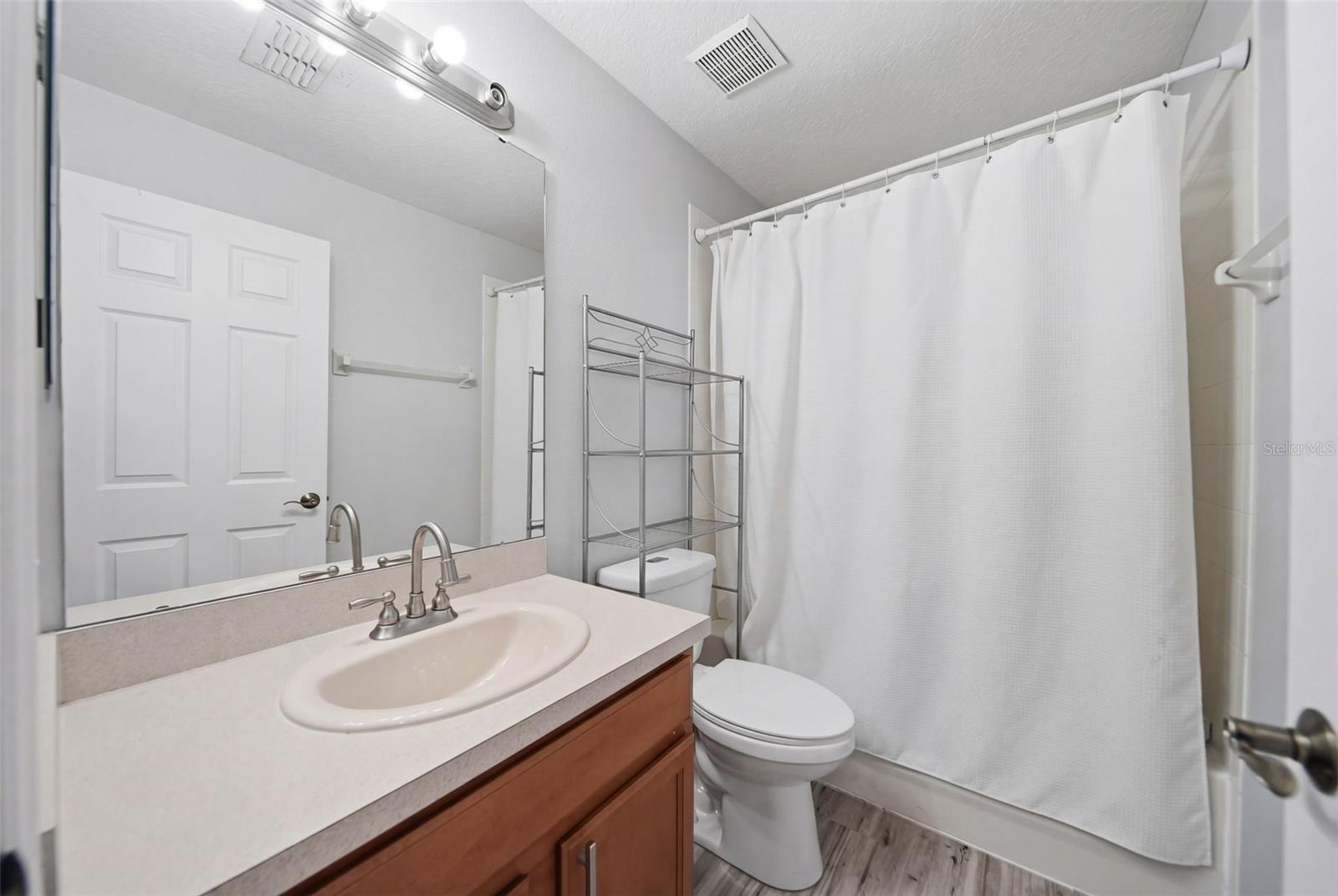 Image 20 of 30 For 14710 Clarkson Drive