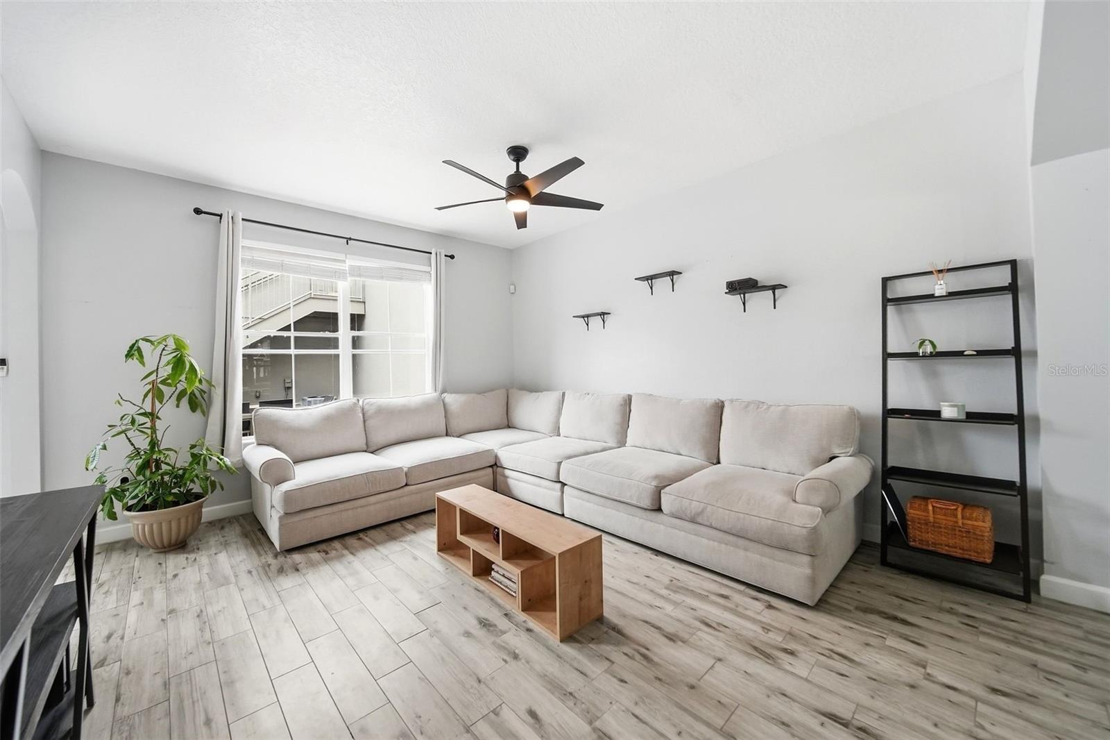 Image 5 of 30 For 14710 Clarkson Drive