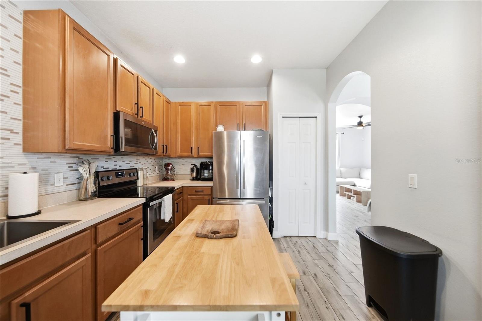 Image 8 of 30 For 14710 Clarkson Drive