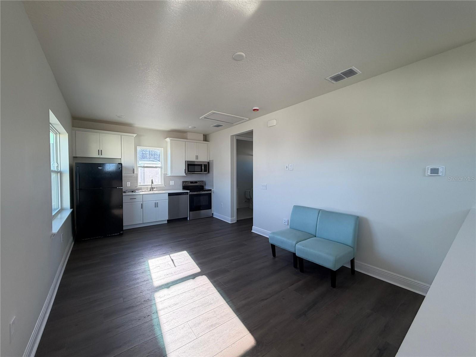 Image 9 of 13 For 10254 Dulbecco Street