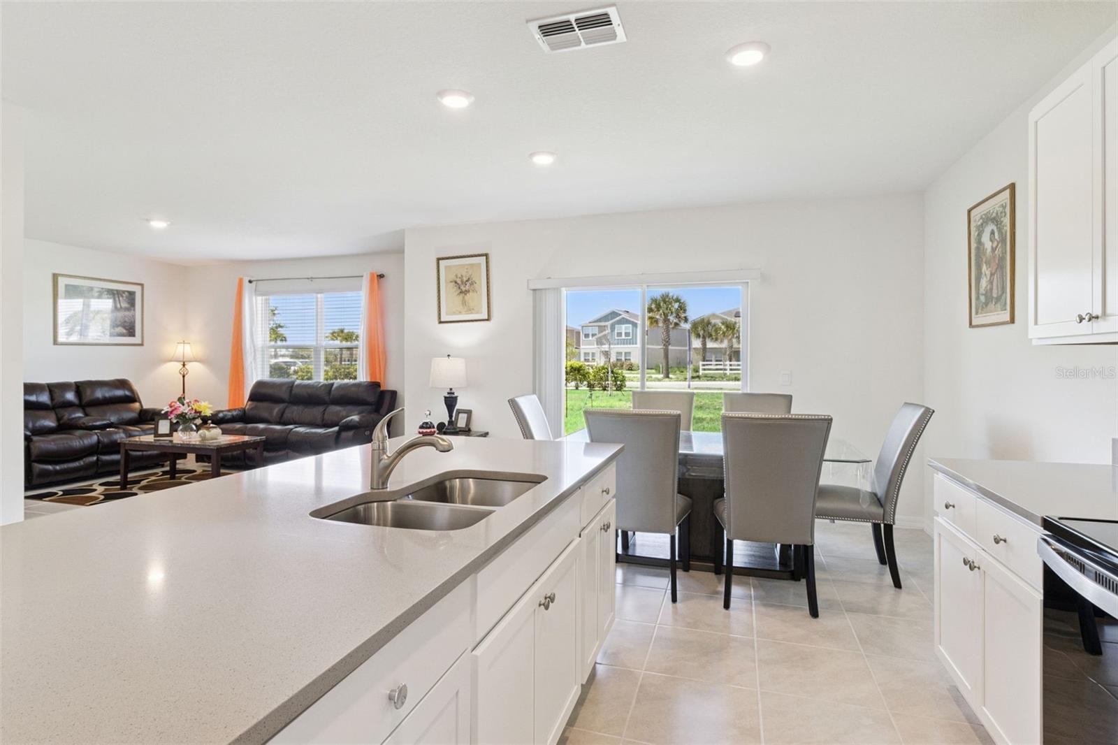 Image 15 of 47 For 1114 Brimstone Circle