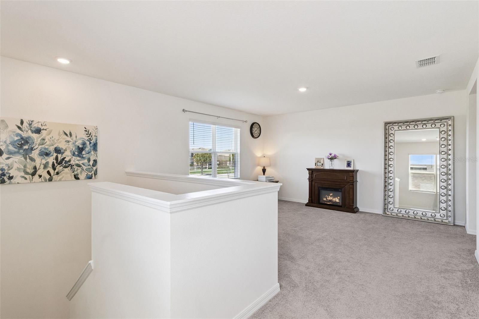 Image 18 of 47 For 1114 Brimstone Circle