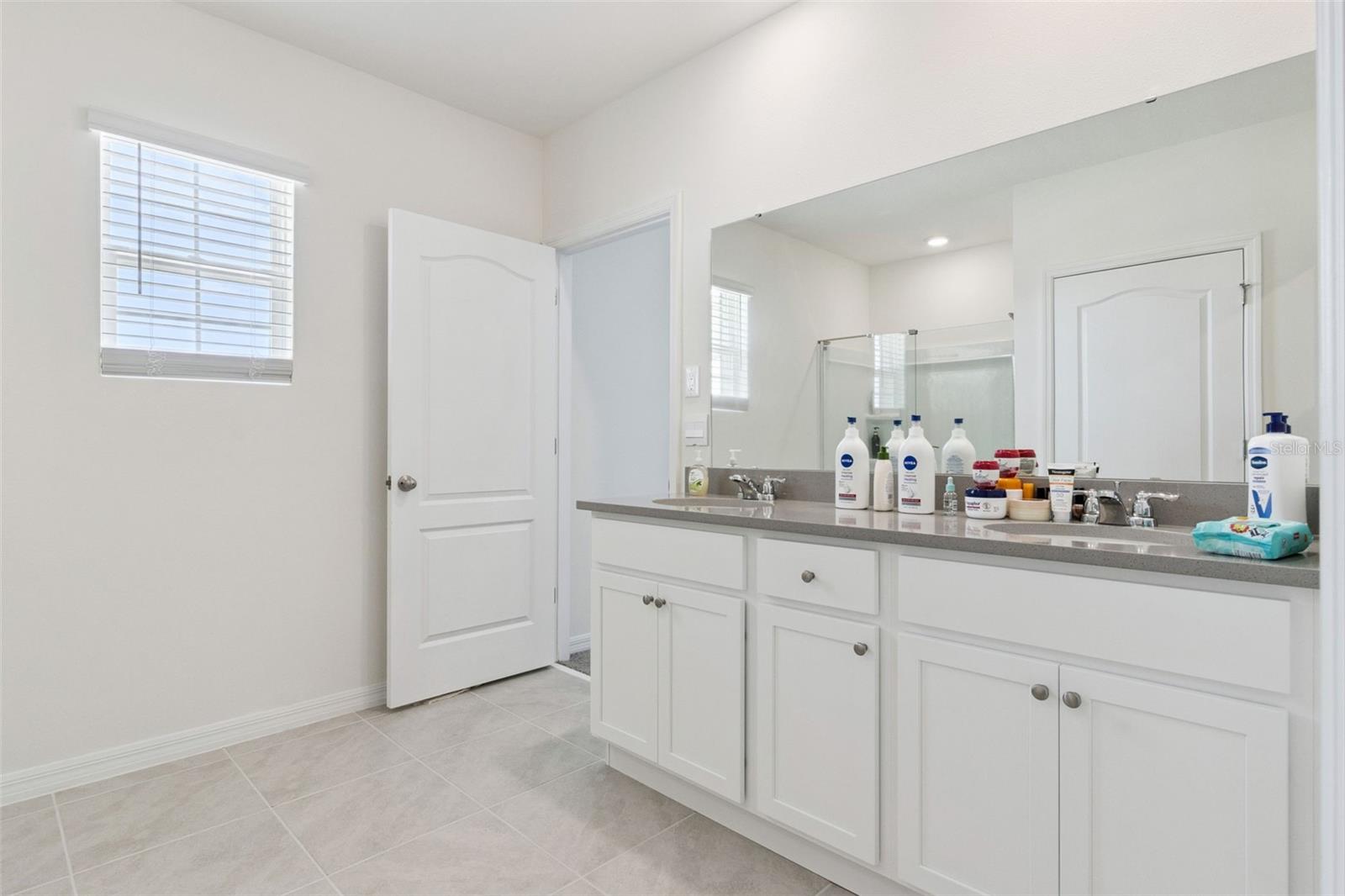 Image 32 of 47 For 1114 Brimstone Circle