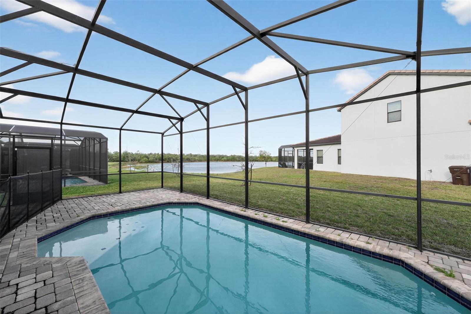 Image 4 of 30 For 193 Macaulay S Cove