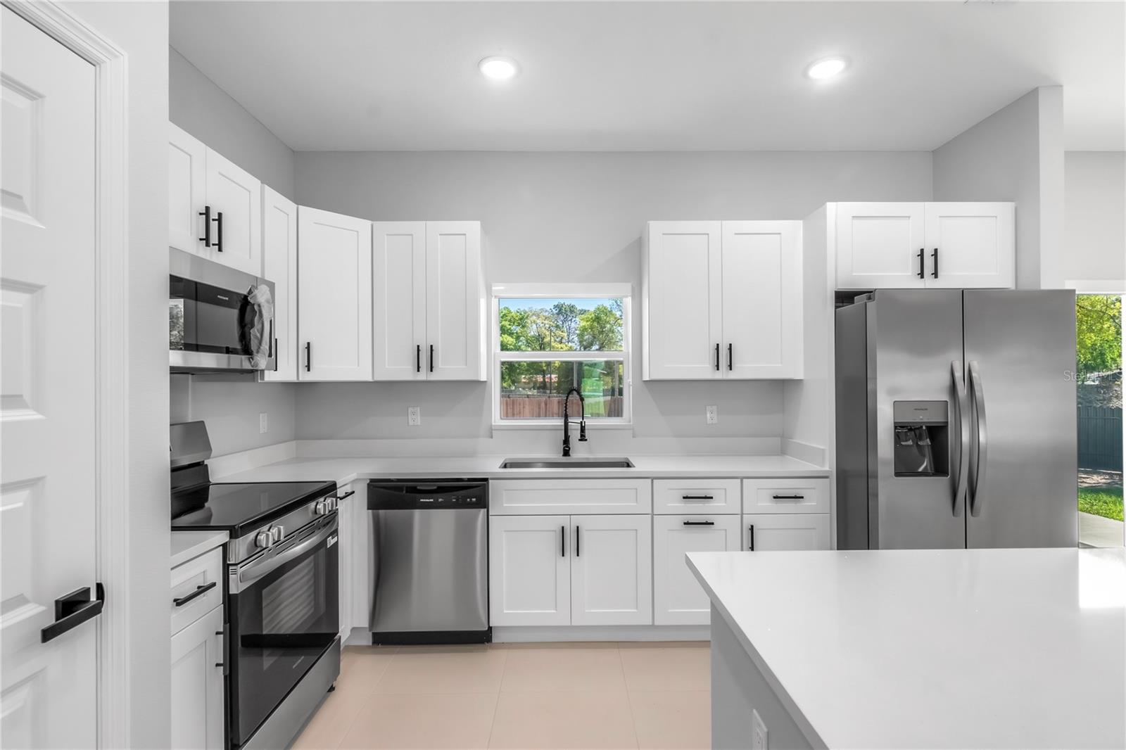 Image 11 of 55 For 11375 74th Avenue