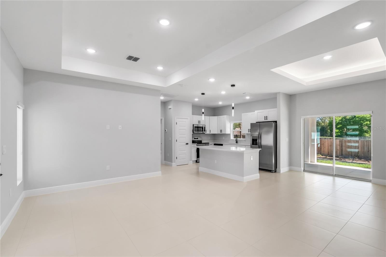 Image 15 of 55 For 11375 74th Avenue