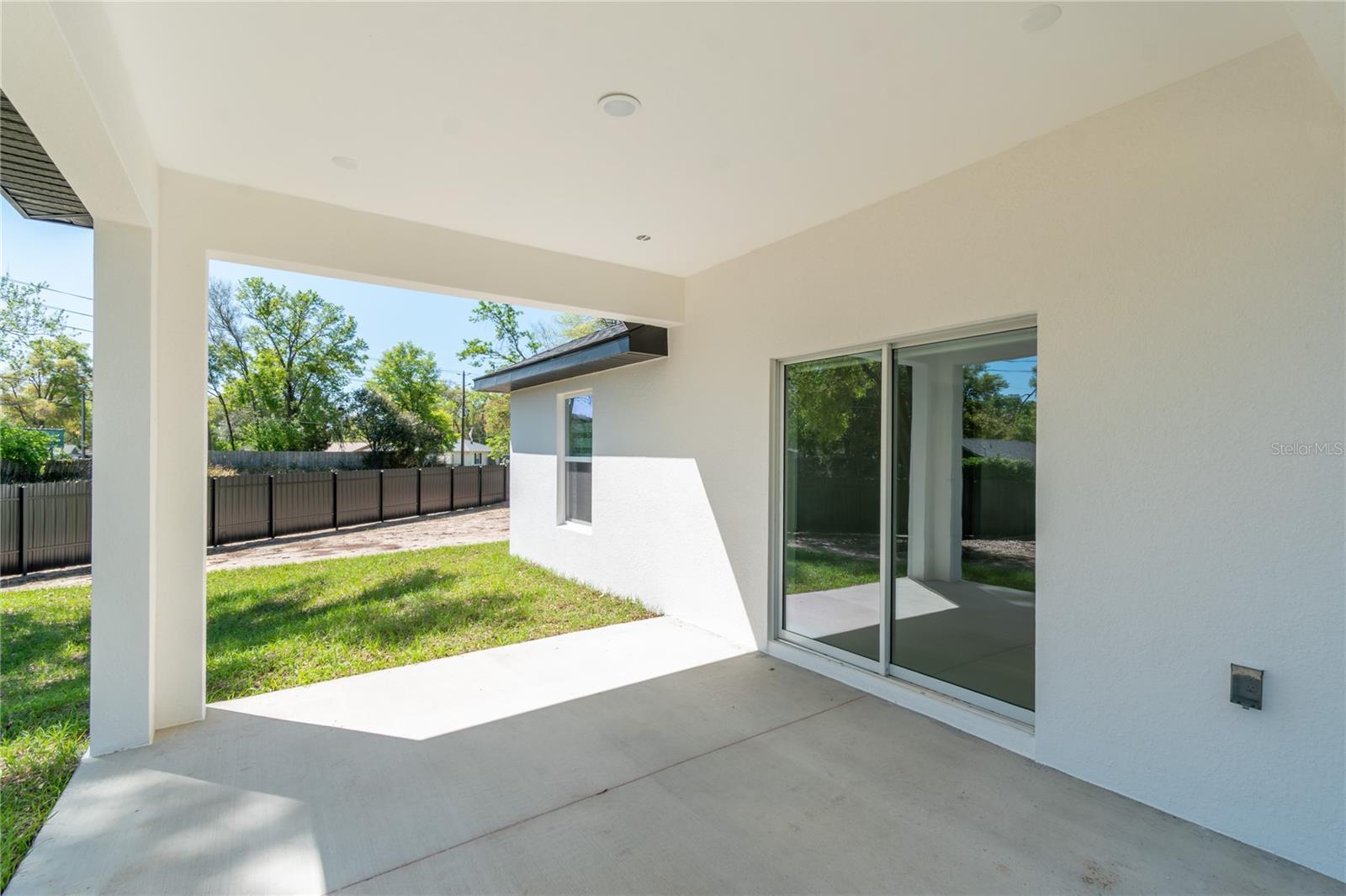 Image 16 of 55 For 11375 74th Avenue