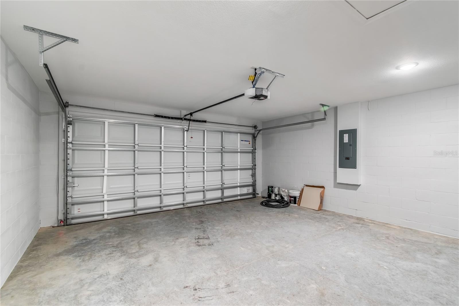 Image 32 of 55 For 11375 74th Avenue