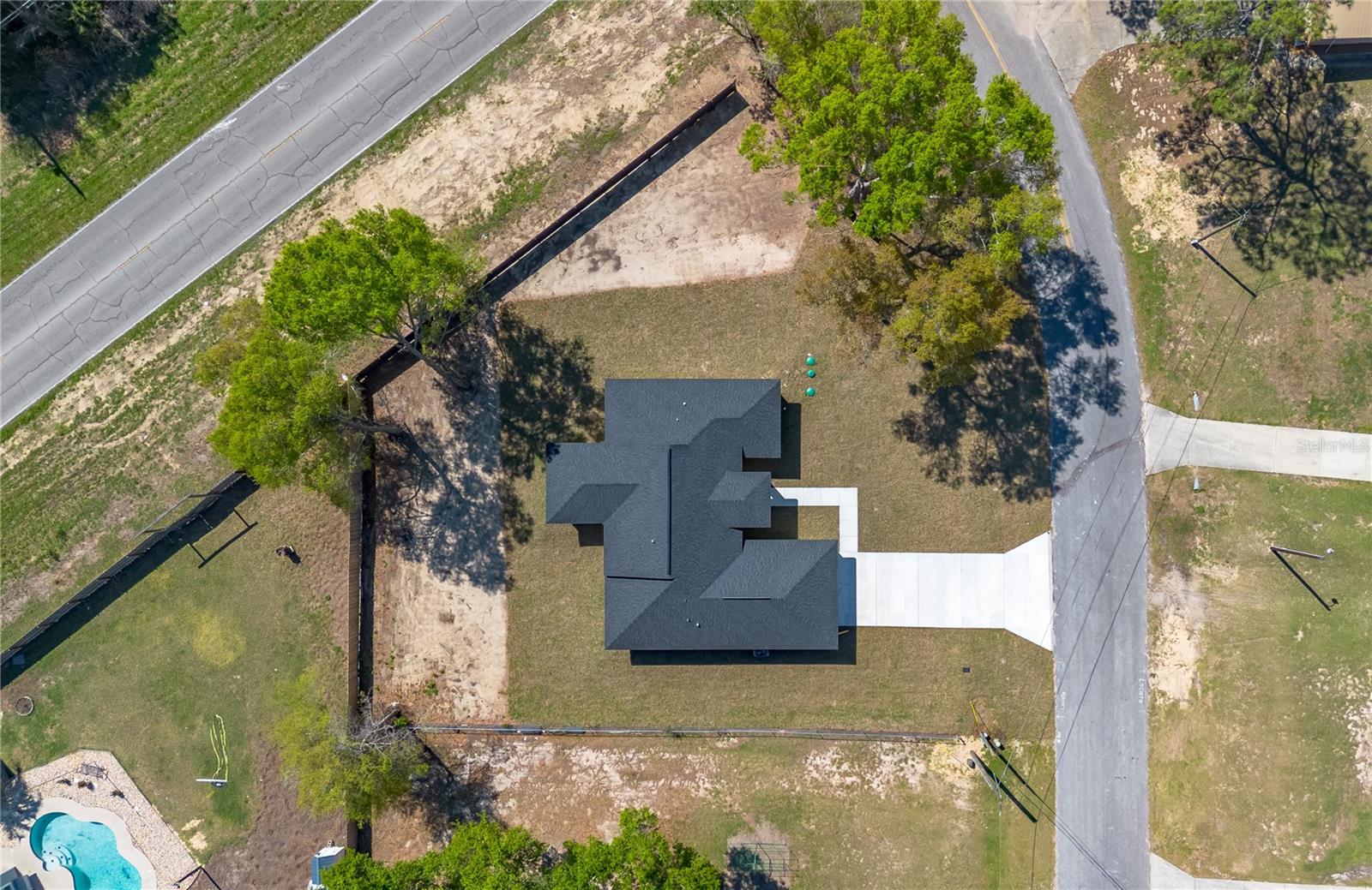 Image 40 of 55 For 11375 74th Avenue