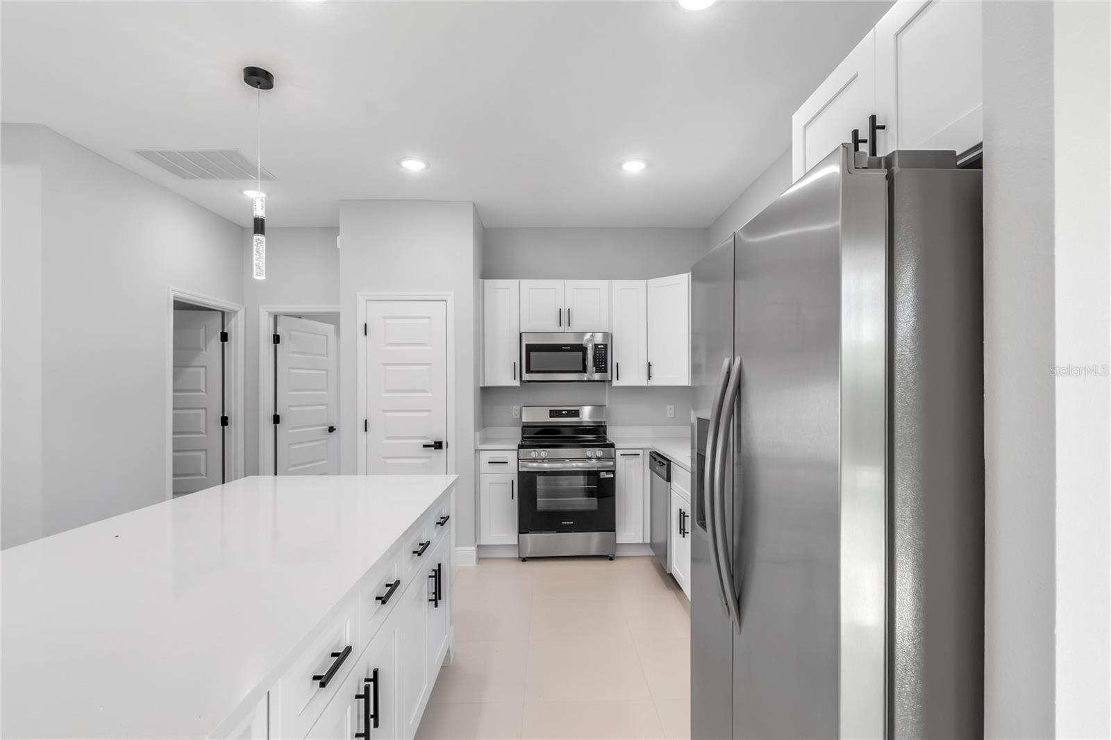 Image 8 of 55 For 11375 74th Avenue