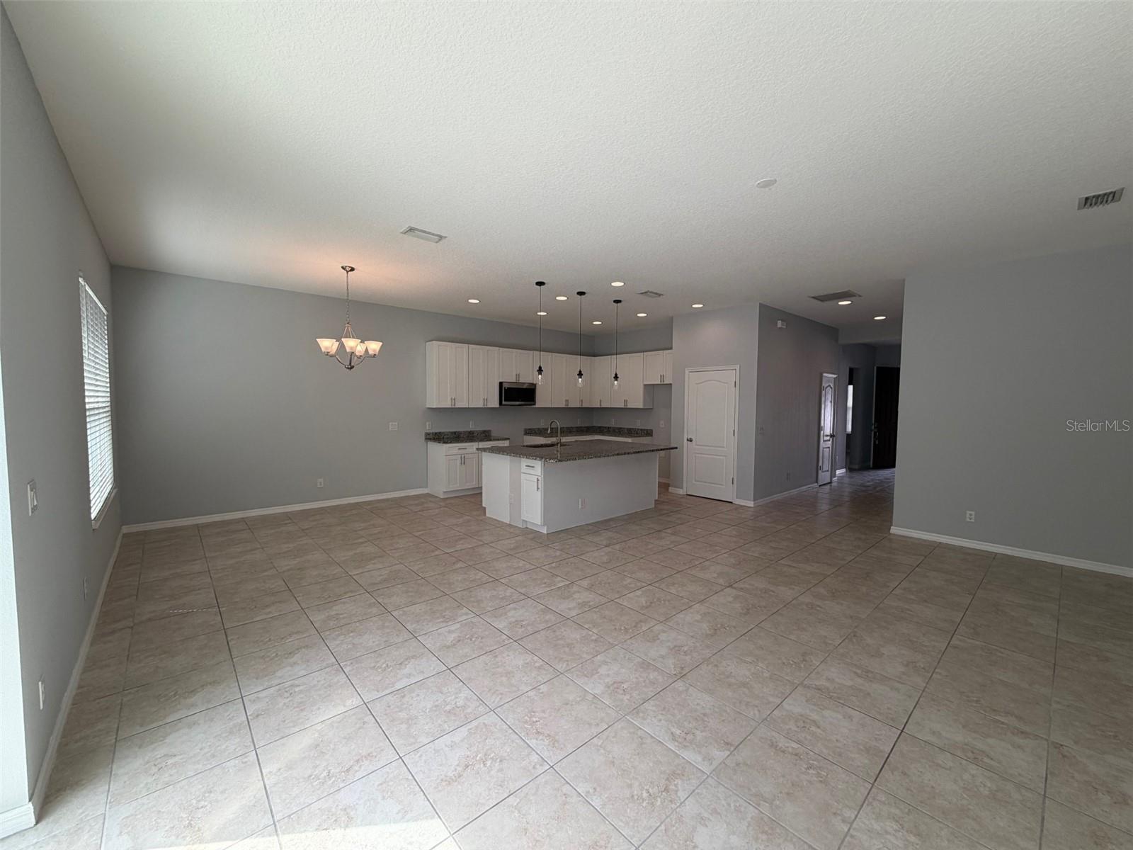 Image 7 of 25 For 1066 Alder Tree Dr.