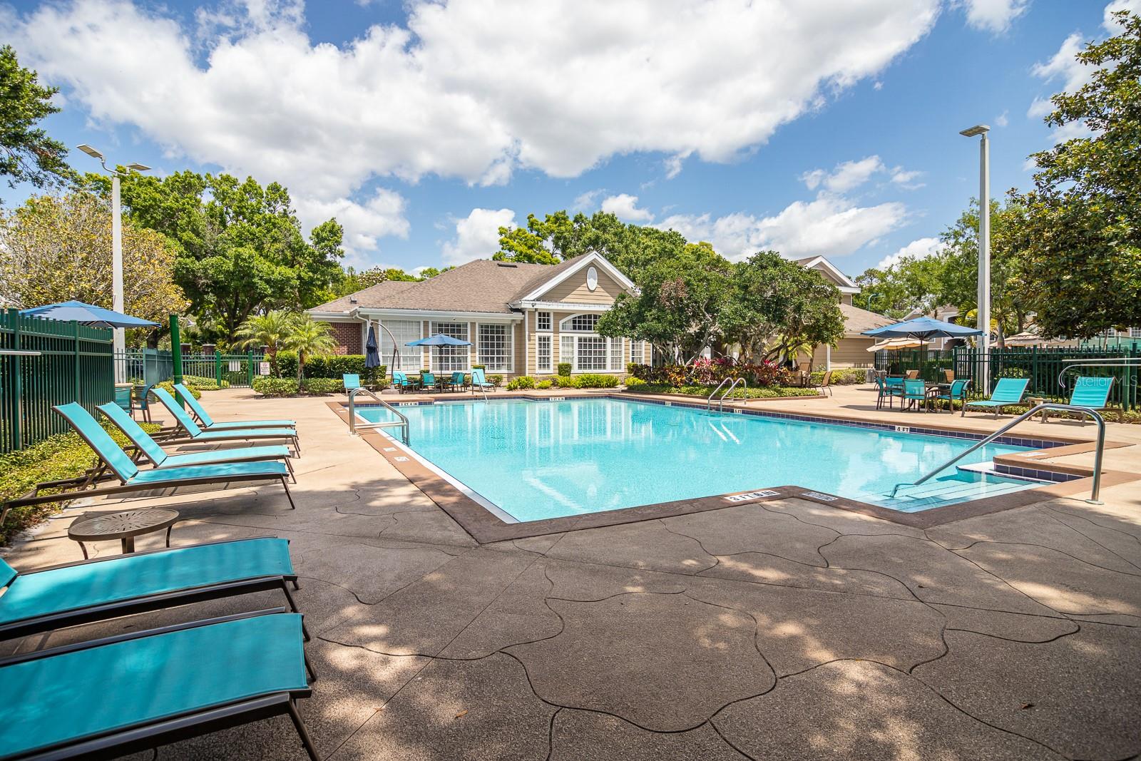 Image 30 of 37 For 13015 Plantation Park Circle 1024