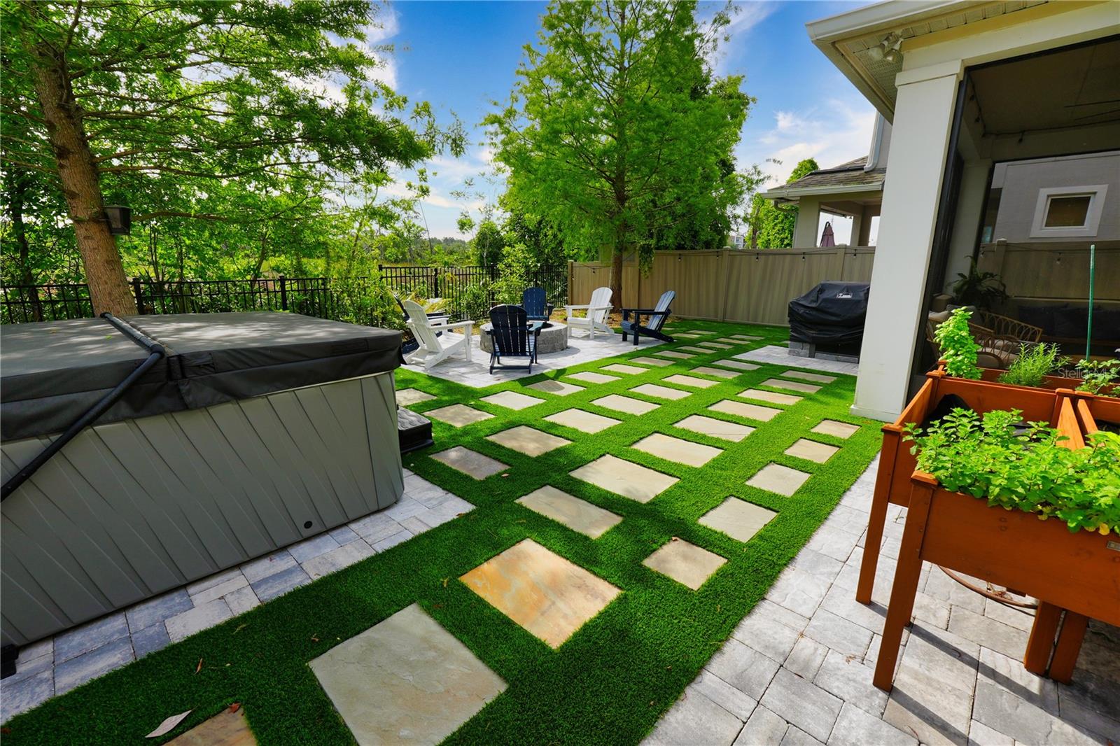 Image 20 of 60 For 594 Windy Pine Way