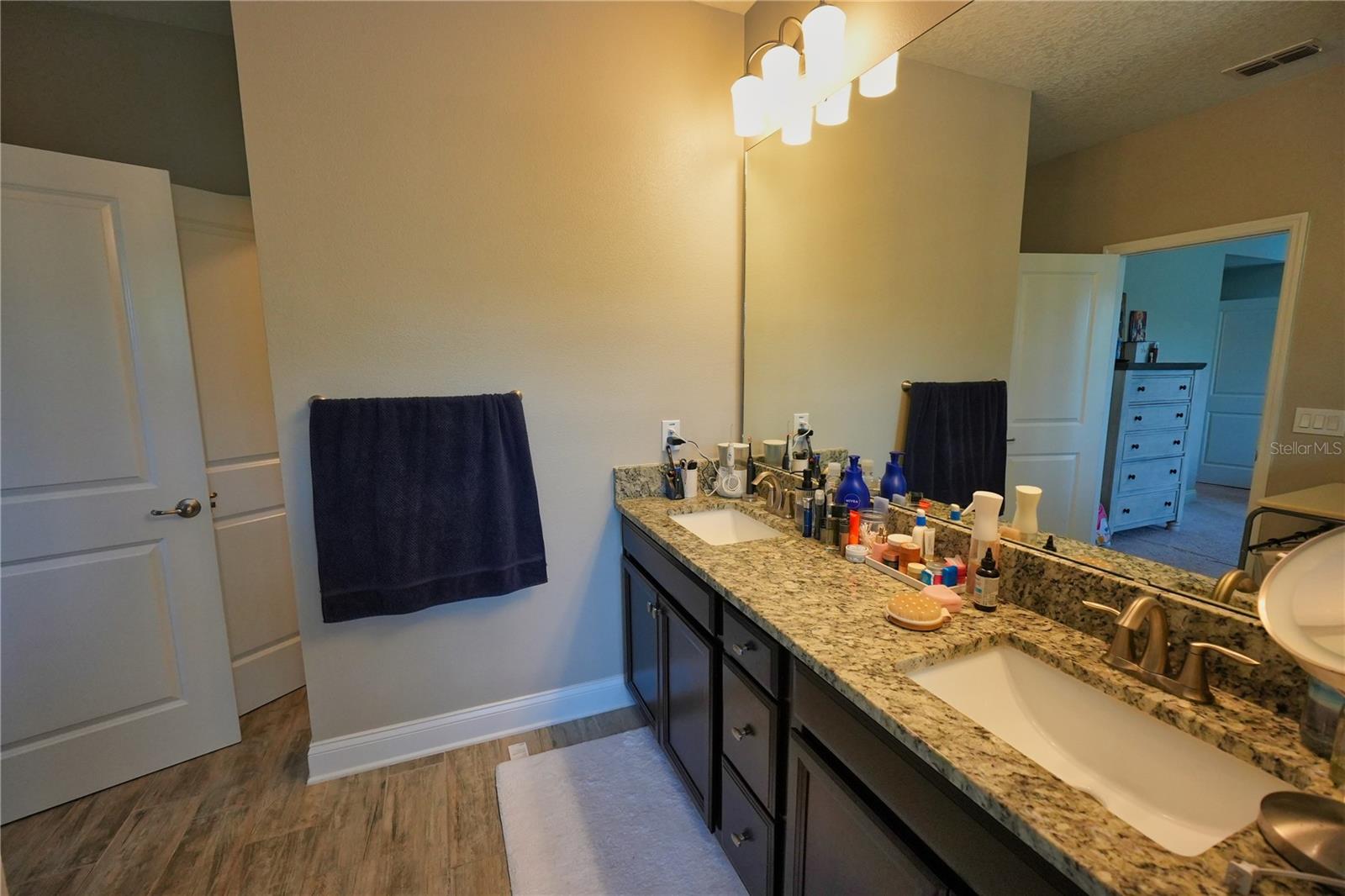 Image 40 of 60 For 594 Windy Pine Way