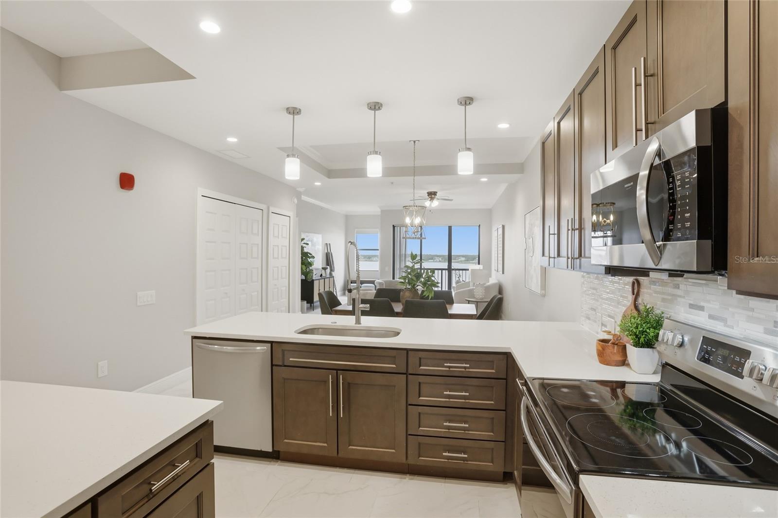 Image 14 of 58 For 16300 County Road 455  714