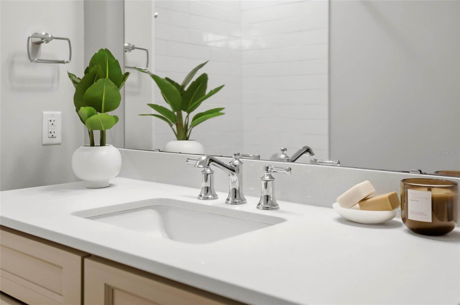 Image 33 of 58 For 16300 County Road 455  714