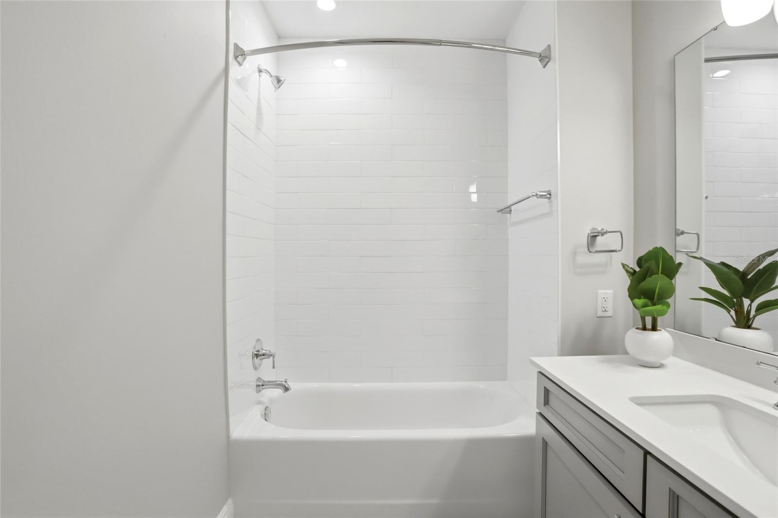 Image 34 of 58 For 16300 County Road 455  714